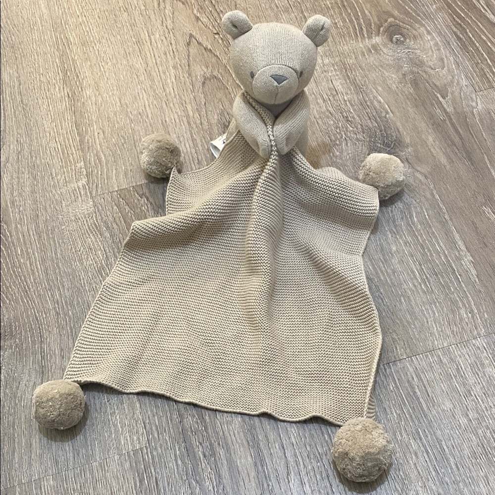 Pottery Barn kids • baby toy blanket